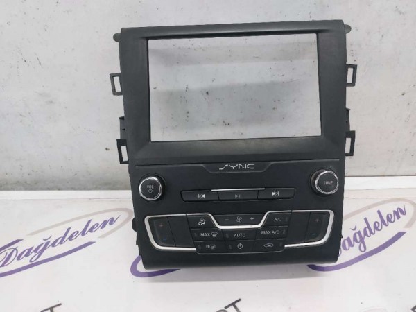 2015-2018 MONDEO KLİMA-MEDYA PANELİ (ÇIKMA)