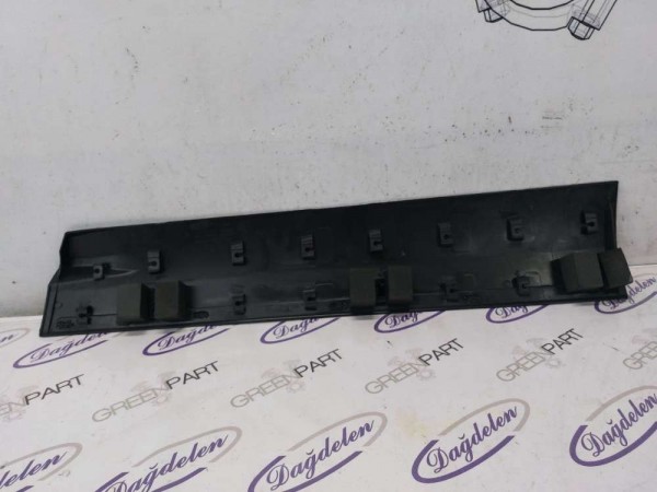 2013-2016 KUGA ÖN KAPI KAPLAMASI SOL (YAN SANAYİ)