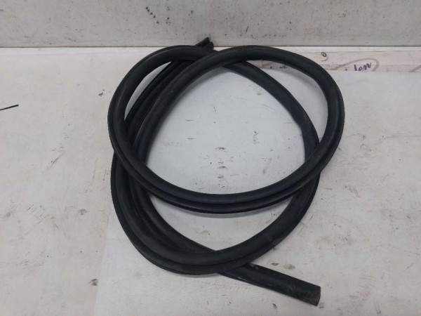 2018- FOCUS ARKA KAPI FİTİLİ SAĞ/SOL (ÇIKMA-STW)