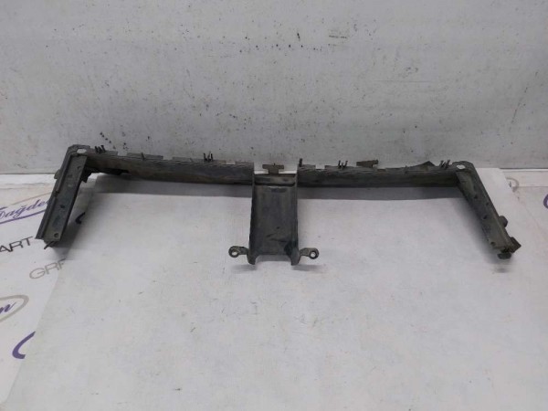 2018 FOCUS RADYATÖR DEFLEKTÖRÜ (ÇIKMA)