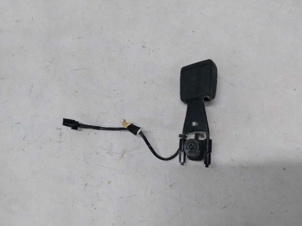 2020 KUGA EMNİYET KEMER TOKASI ARKA (ÇIKMA)