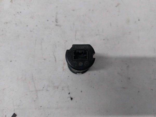 2018 FOCUS TYPE-C/USB PORTU/YUVASI (ÇIKMA)