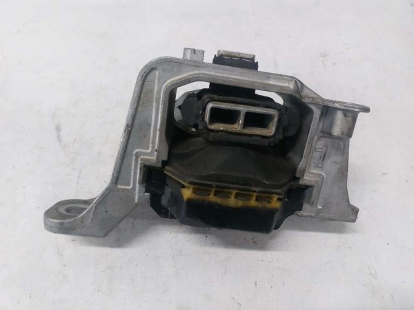 KUGA MOTOR ÜST TAKOZU (2.0 DİZEL/ÇIKMA)