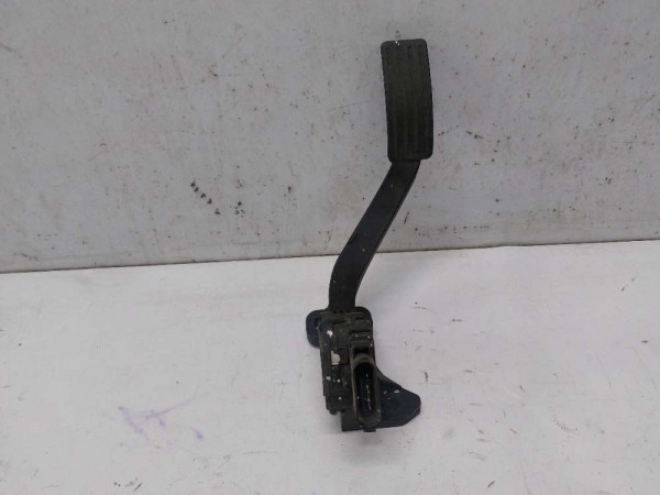 CONNECT GAZ PEDALI (ÇIKMA)