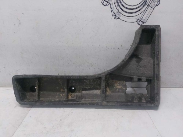 2020 KUGA BAGAJ İÇ KÖPÜK SAĞ (ÇIKMA)