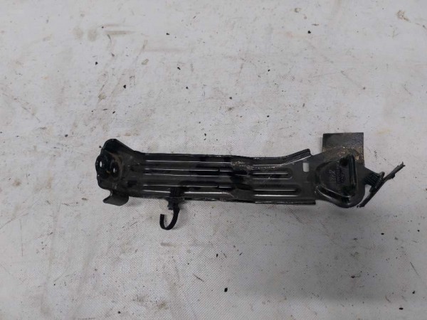 2020 KUGA ARA KONSOL BRAKETİ (ÇIKMA)