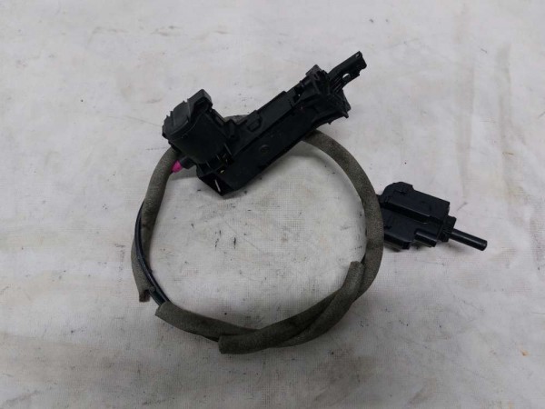 2020 KUGA ARKA KAPI KORUYUCU SAĞ (ÇIKMA/İ)