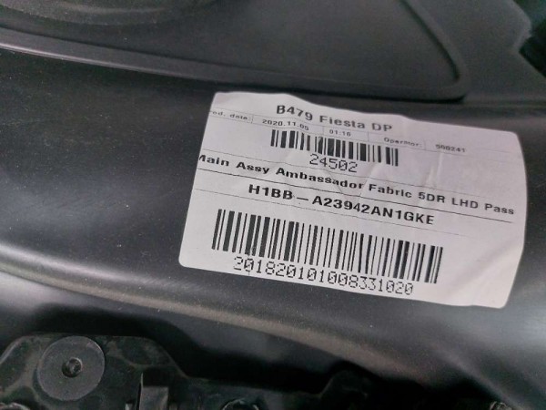 2020 FİESTA ÖN KAPI DÖŞEESİ SAĞ (ÇIKMA)