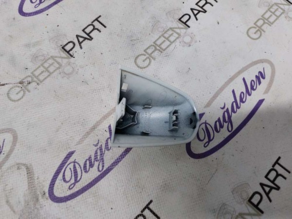 2018 FİESTA SOL ÖN KAPI KOLU BADEMİ (ÇIKMA)