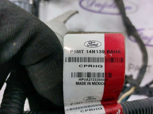 2023 FORD  EXPLORER ARKA TAMPON TEİSATI (ÇIKMA-HASARLI)