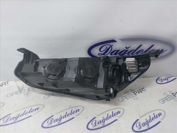 2018 FOCUS SAĞ FAR SİYAH ZEMİN (HMPX-YAN SANAYİ)