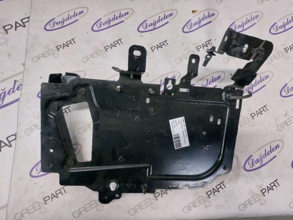 2018 KUGA MOTOR BEYİN TUTUCU SACI (ÇIKMA)