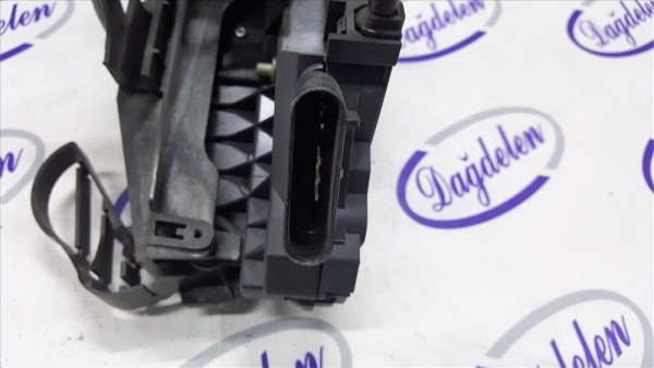 2011-2017 Ford Focus Kapı Kolu Yan Bakalit Sağ Ön - BM51 A21978 BA