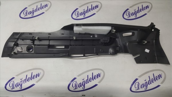 2011-2014 FOCUS BAGAJ KAPLAMASI SAĞ İÇ ÜST